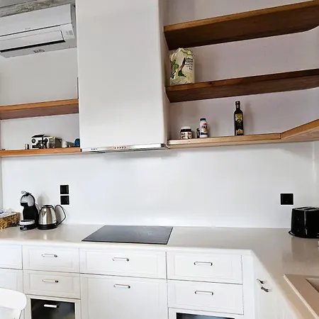 Villa Spika With Seaview And Shared Pool