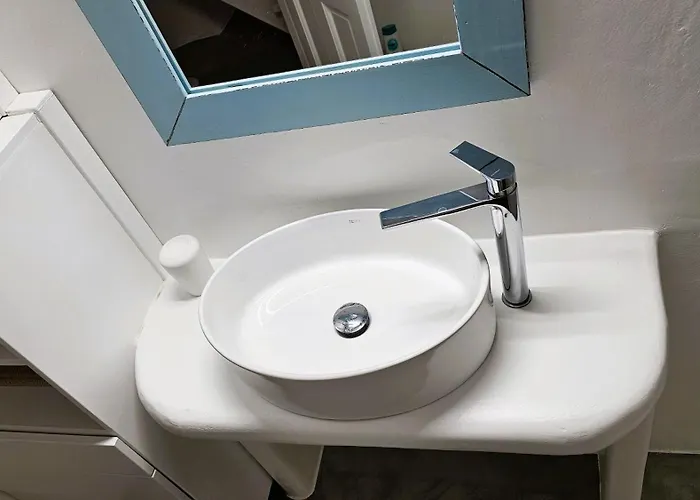 Spika With Seaview And Shared Pool 凯勒里瓦迪