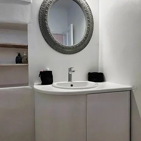 Spika With Seaview And Shared Pool Вилла