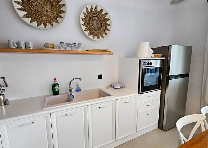 Spika With Seaview And Shared Pool וילה קאלו ליבאדי